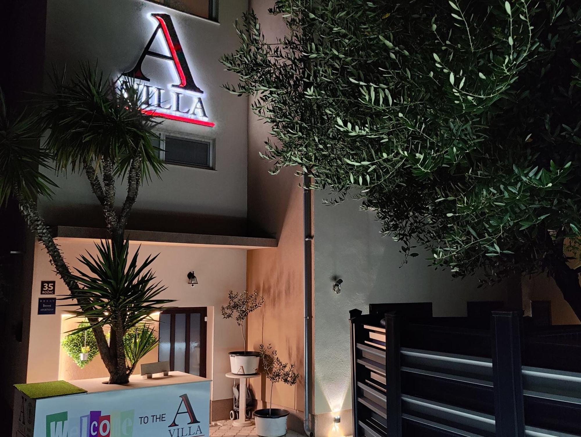 Apartments Villa A - Heating Pool Trogir Dış mekan fotoğraf