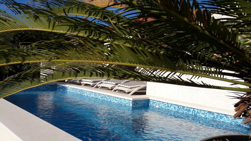 Apartments Villa A - Heating Pool Trogir Dış mekan fotoğraf